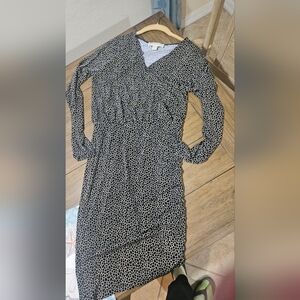 Michael Kors Black and White Sheath Dress with Bishop Sleeves X Small